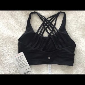 NWT! Free To Be Moved Bra. Size 8.